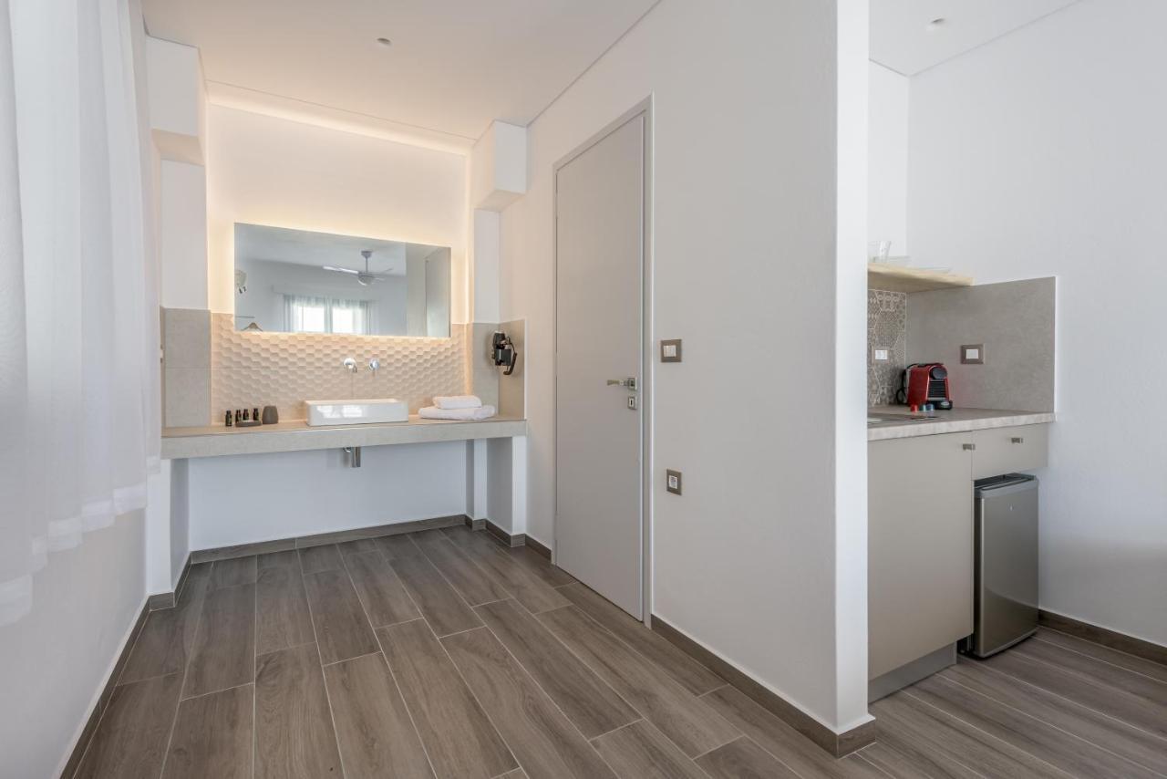 Ferienwohnung Annarita Adamantas  Exterior foto